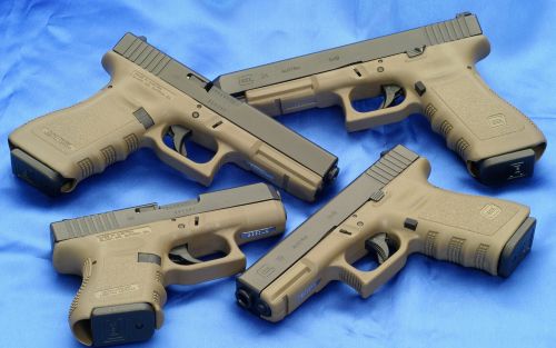 Glock 19 — left side