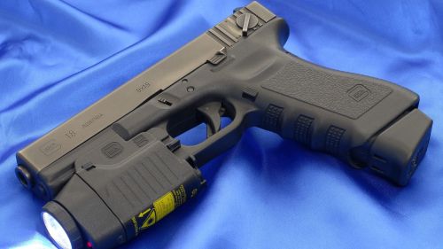 Glock 19 — right side